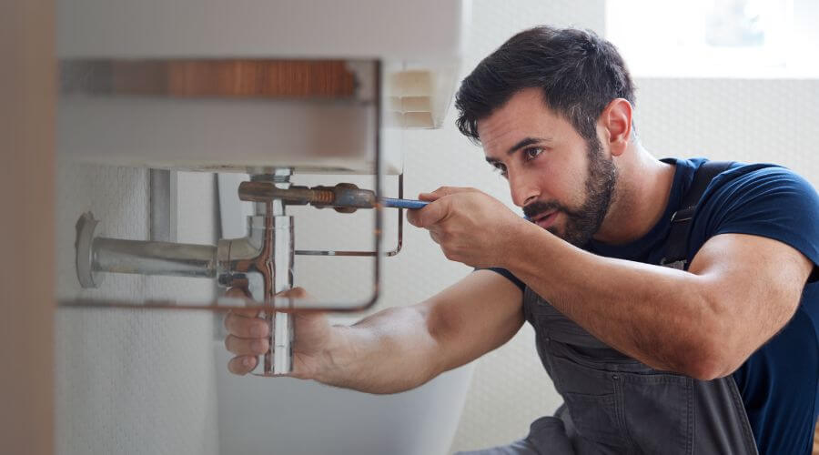 Expert burst pipe repair services in Prue, OK